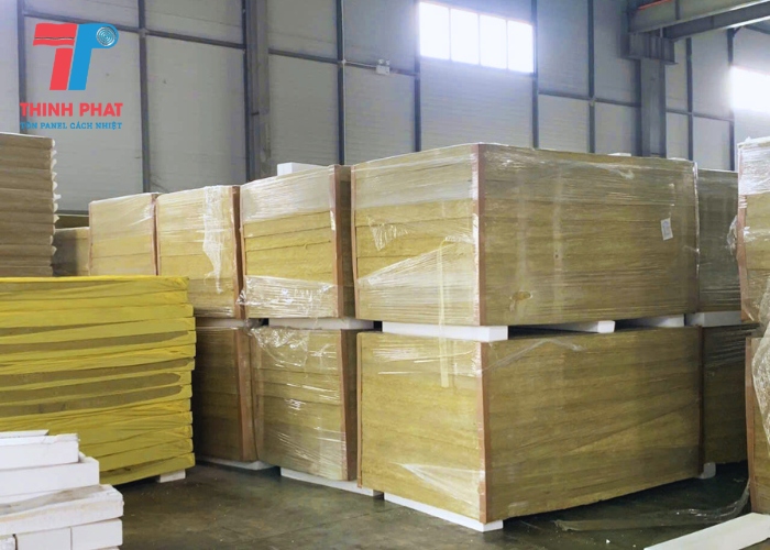 bông khoáng rockwool tại kho thịnh phát