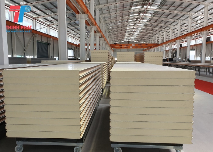 tấm panel bảo ôn nhiệt độ giá tấm panel pu cách nhiệt