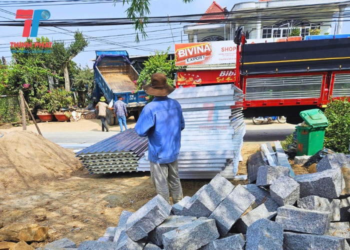 hình ảnh tôn pu tại công trình