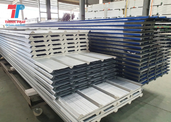hình ảnh tôn pu tại xưởng