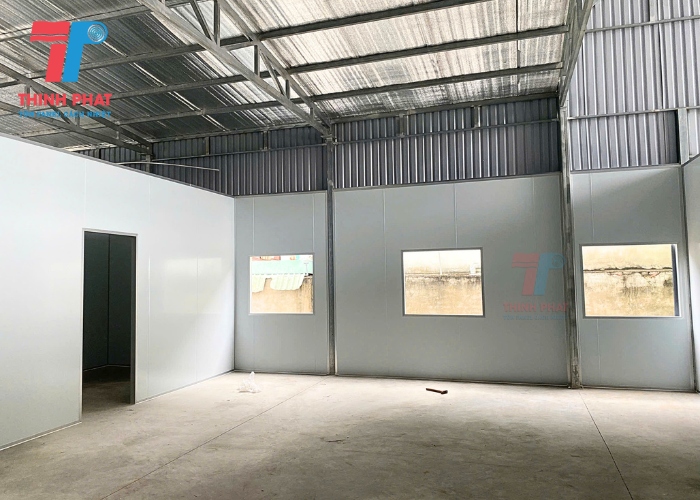mút cách nhiệt pe-opp ốp trần mái nhà xưởng