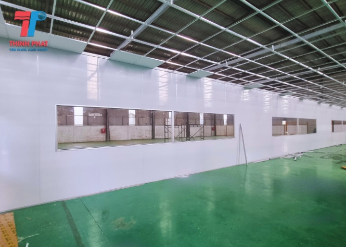 nhà xưởng lắp ghép bằng panel eps