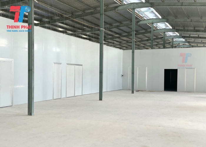panel cách nhiệt thi công nhà xưởng tấm panel pu cách nhiệt làm vách nhà xưởng