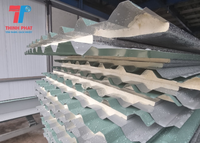 tôn pu cách nhiệt lợp mái chống nóng