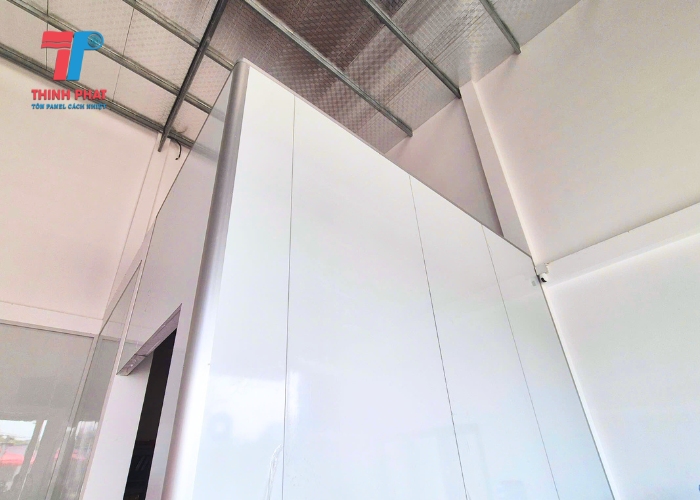 vách ngăn phòng cách nhiệt panel EPS