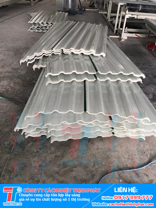 tôn lợp lấy sáng 18