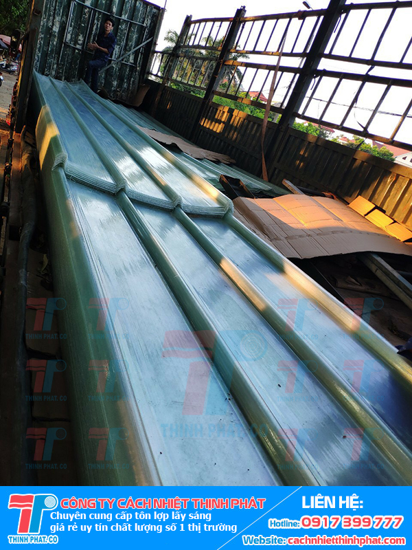 tôn lợp lấy sáng 2