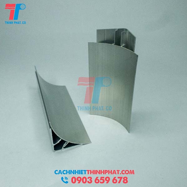 Phụ kiện panel giá rẻ