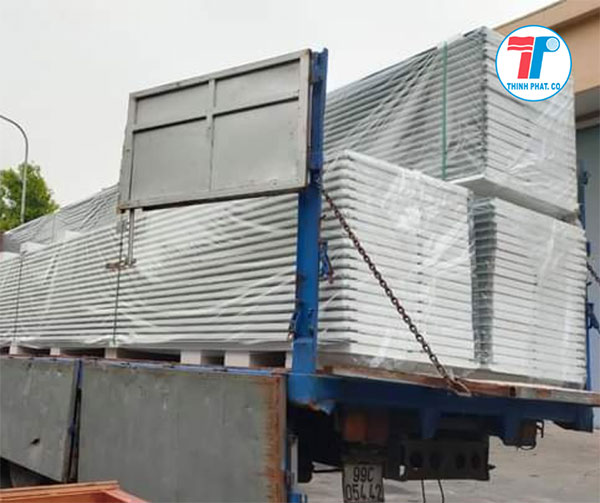 Giá tấm panel cách nhiệt rẻ nhất Giá tấm panel cách nhiệt rẻ nhất
