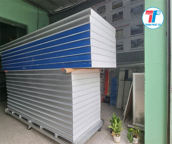 Giá tấm panel cách nhiệt rẻ nhất Giá tấm panel cách nhiệt rẻ nhất