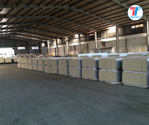 Báo giá tấm vách ngăn tôn xốp Báo giá tấm vách ngăn tôn xốp