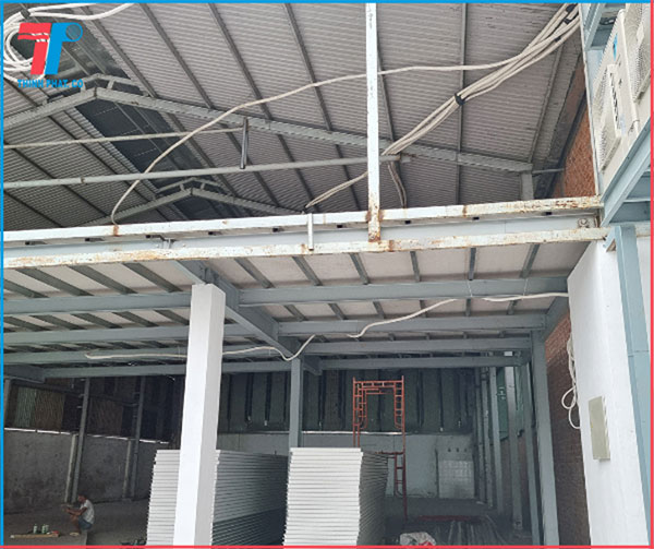 cong trinh panel lam duoc pham3