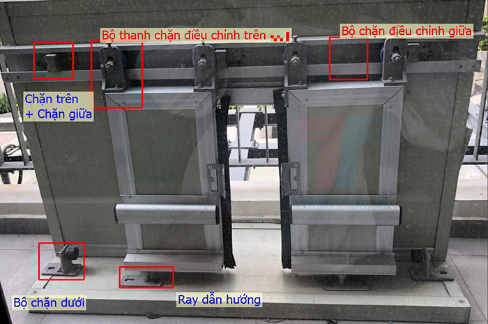 phụ kiện cửa lùa