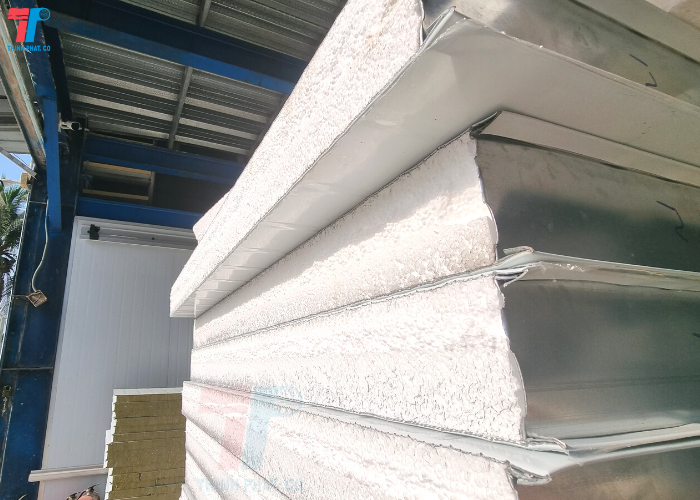 tôn xốp cách nhiệt tại Bắc Ninh