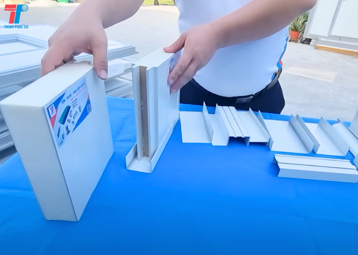 Panel Cách Nhiệt Chính Hãng