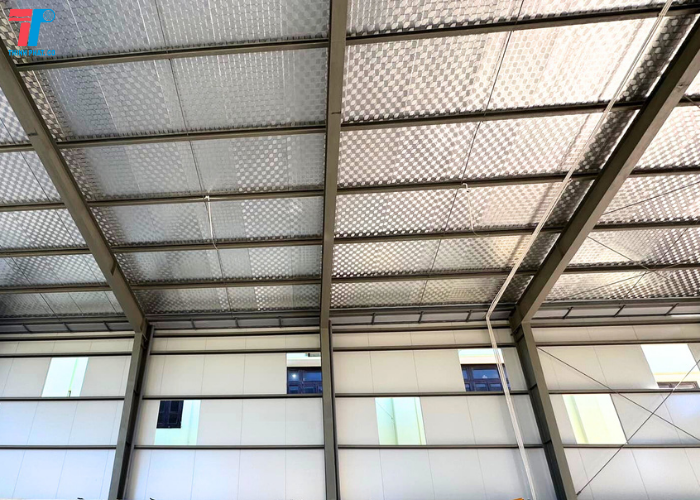 Tấm Tôn Cách Nhiệt