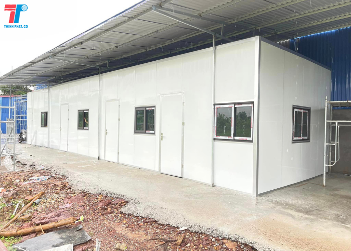 Tấm Tôn Panel Cách Nhiệt