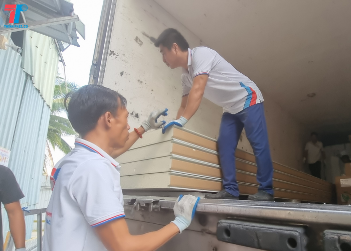 Báo Giá Tấm Panel PU Tại Bắc Giang