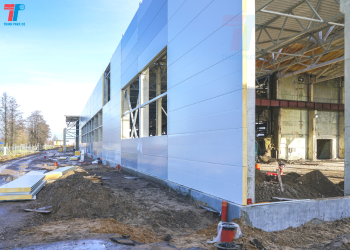 nhà thép tiền chế