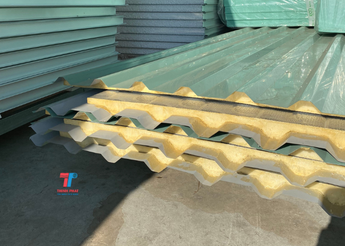 lợp tôn chống bão