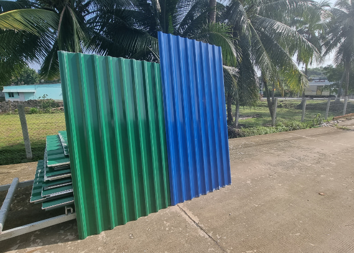 lợp tôn chống bão