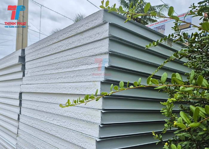 panel EPS tại Củ Chỉ 5