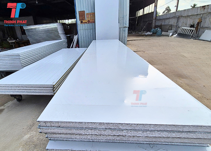 panel cách nhiệt EPS tại Hậu Giang 3