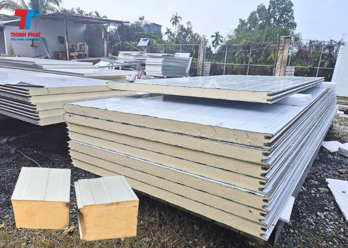 giá panel cách nhiệt PU 5