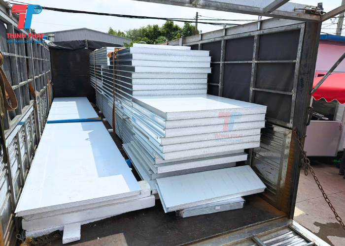 cải tạo nhà xưởng bằng tấm panel 7