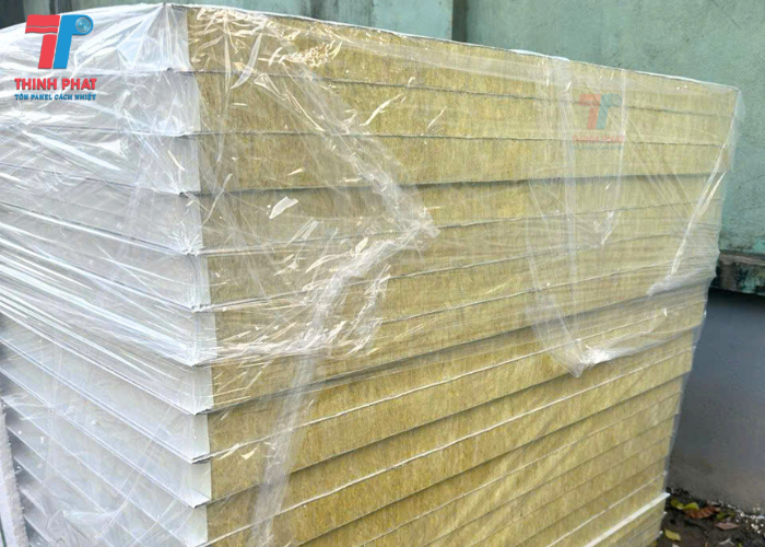 tấm sandwich panel Rockwool chống cháy 6