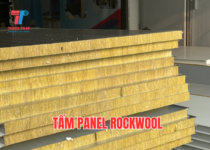 cửa đi 1 cánh panel 10