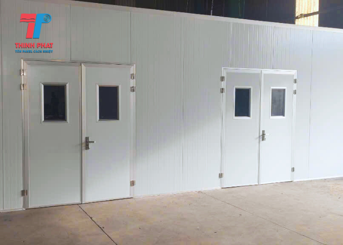 cửa đi 2 cánh panel 3