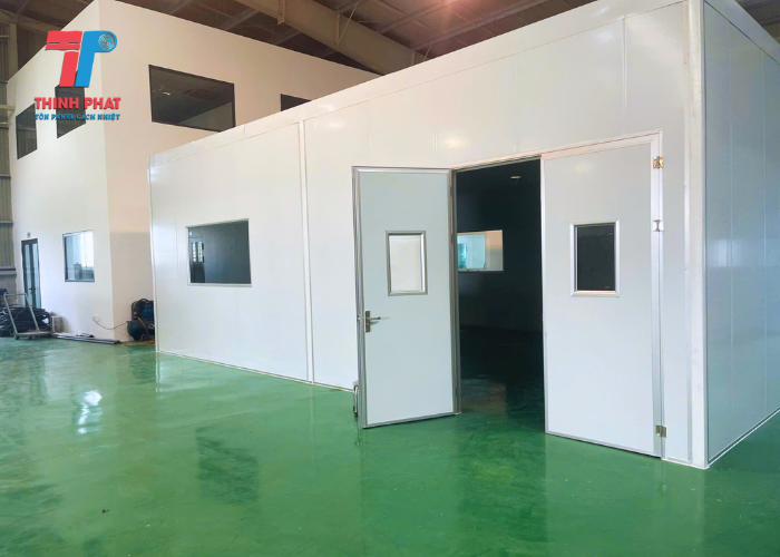 cửa đi 2 cánh panel 5