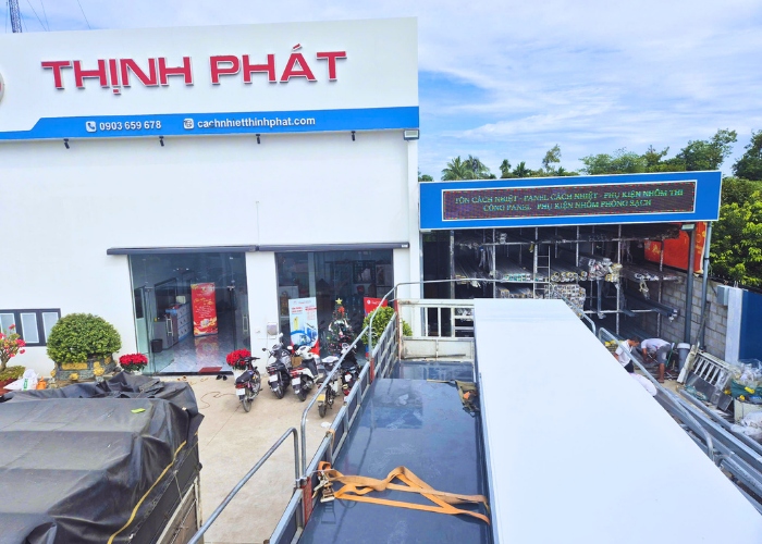 tấm cách nhiệt chống nóng của thịnh phát