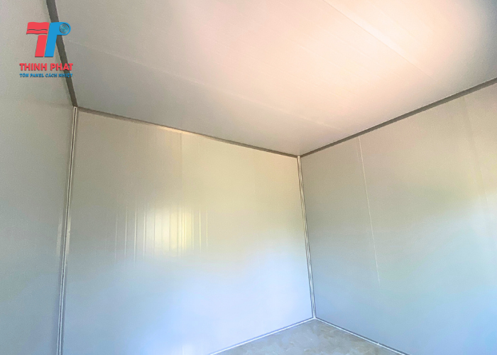 trần tôn xốp cách nhiệt 5