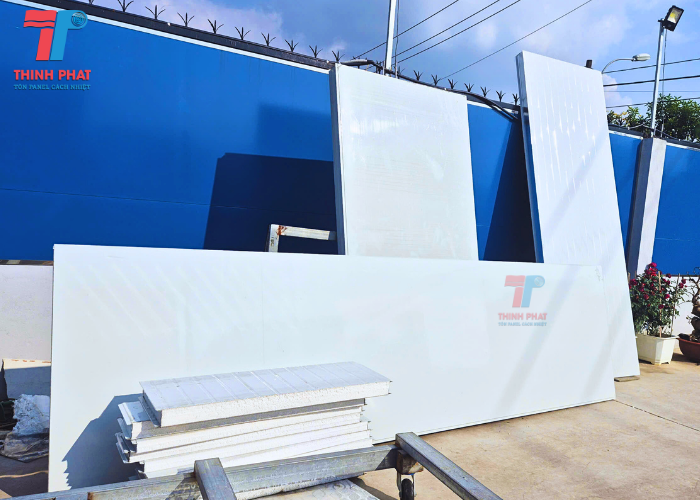 giá panel EPS tháng 4 2