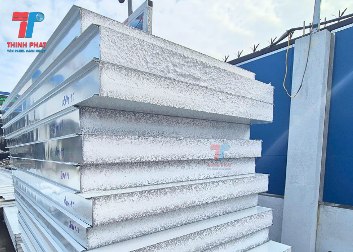 giá panel EPS tháng 4 4