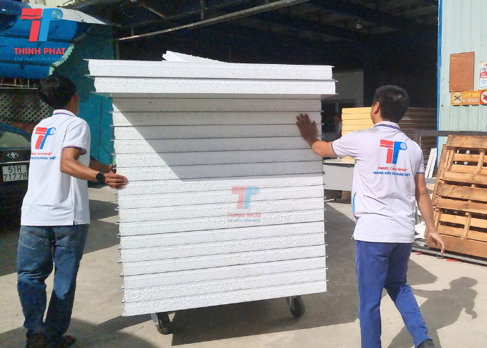 giá panel EPS tháng 4 7