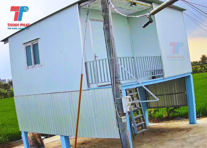 tôn vách cách nhiệt 8