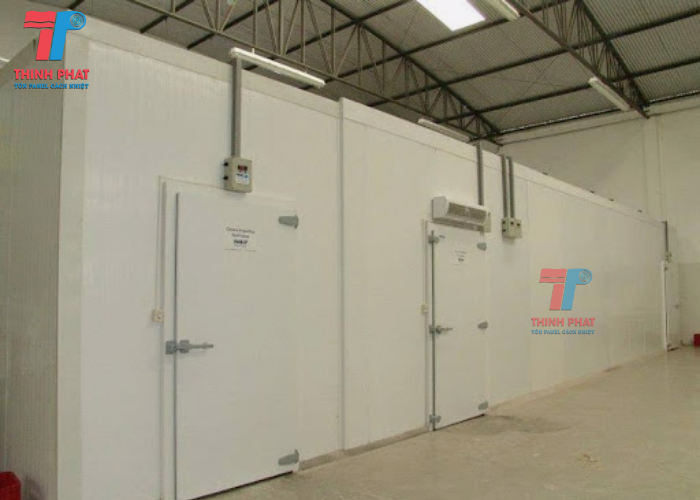 vách cách nhiệt kho lạnh 2