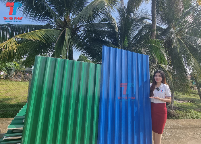 giá tole PU cách nhiệt 7