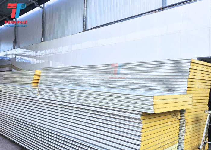 tấm panel PU Bình Thuận 8