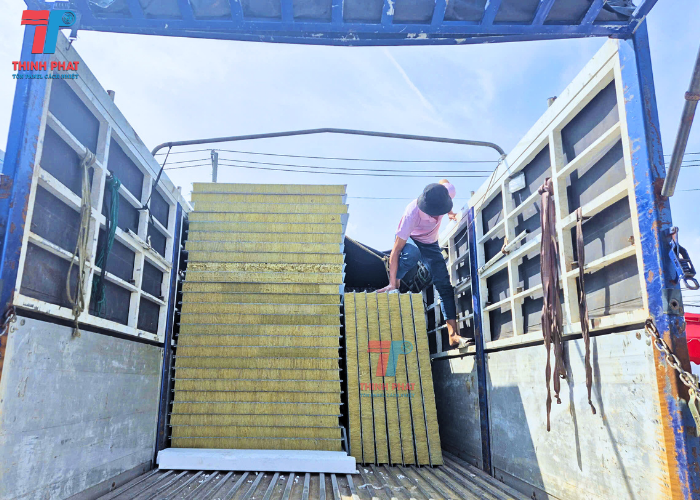 tấm panel Rockwool Bình Dương 2