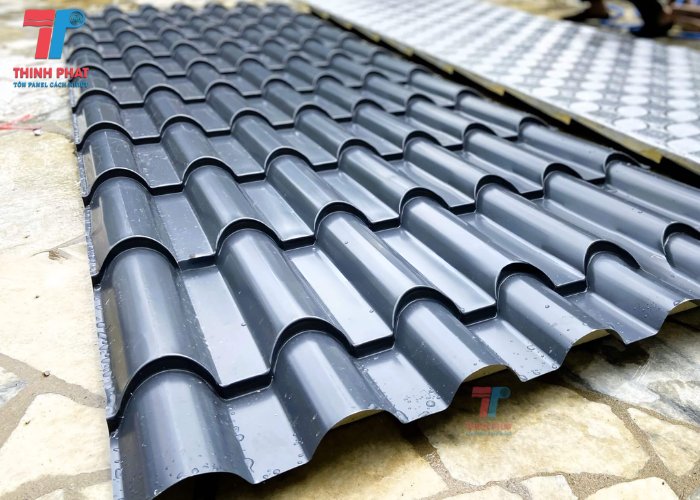 tôn cách nhiệt sóng ngói 7