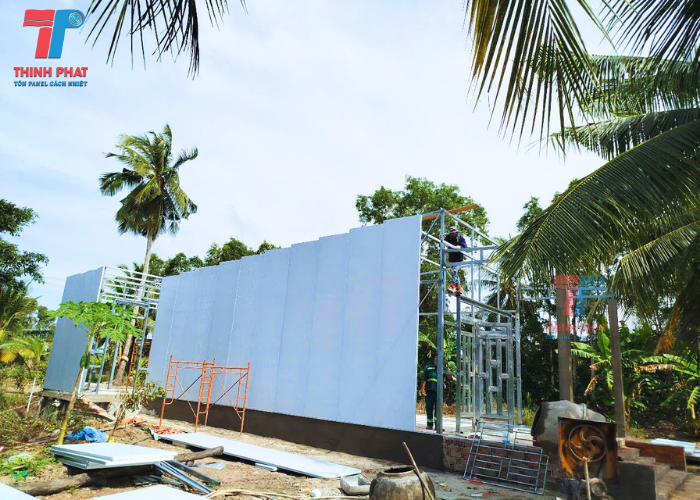 tấm panel nhà tiền chế 2