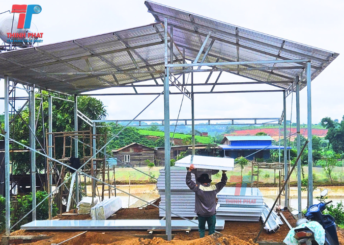 tấm panel nhà tiền chế 5