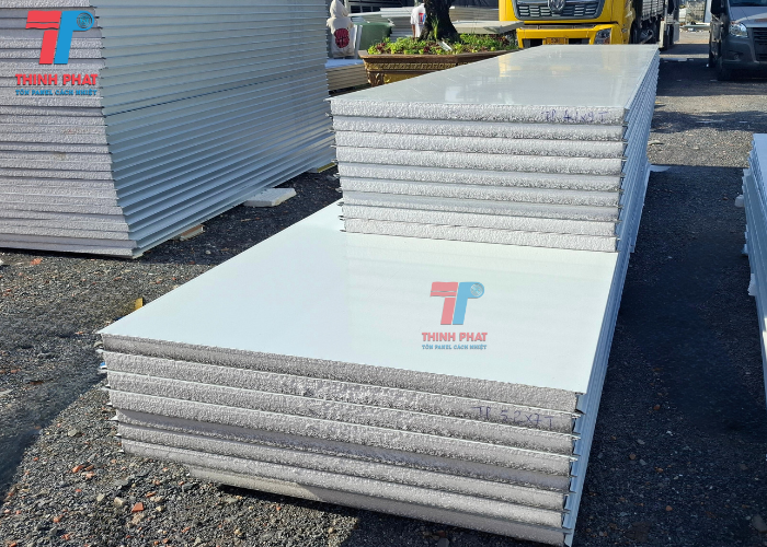 giá panel EPS tháng 8 1