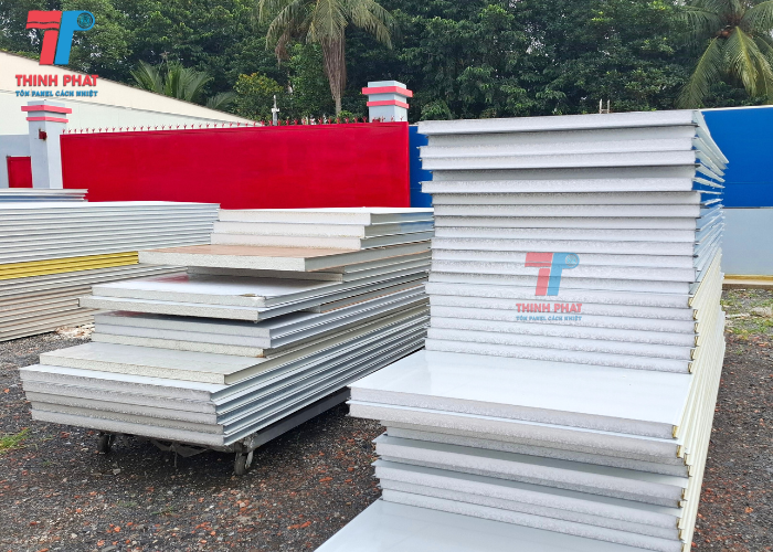 giá panel EPS tháng 8 8