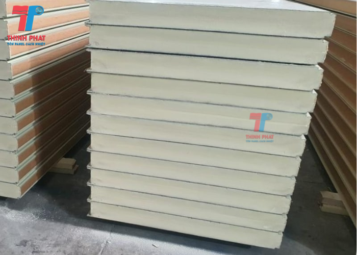 giá panel pu tháng 8 5