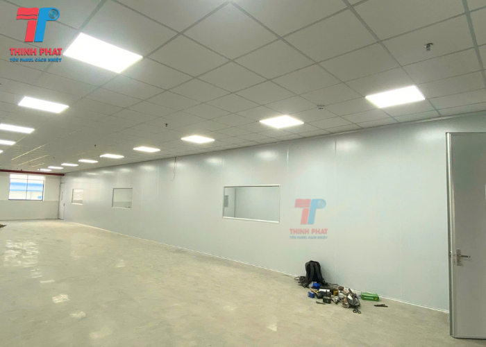 nhà xưởng bằng tấm panel 5